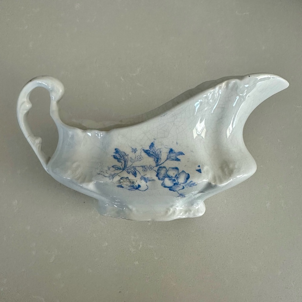 Antique The Sebring Porcelain Elegant Rare Blue and White Floral Gravy Boat